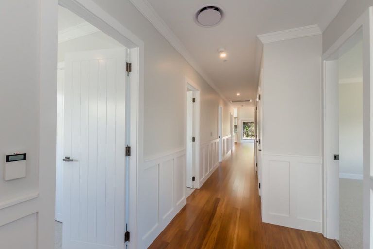 Photo of property in 9 Lamont Place, Waikanae, 5036