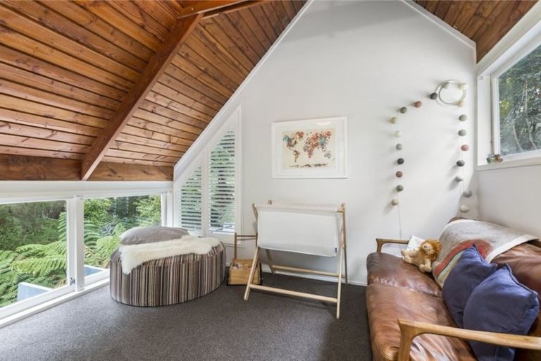 Photo of property in 12 Berne Place, Birkenhead, Auckland, 0626