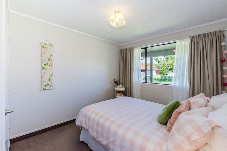 Photo of property in 45 Belvedere Avenue, Waikanae, 5036
