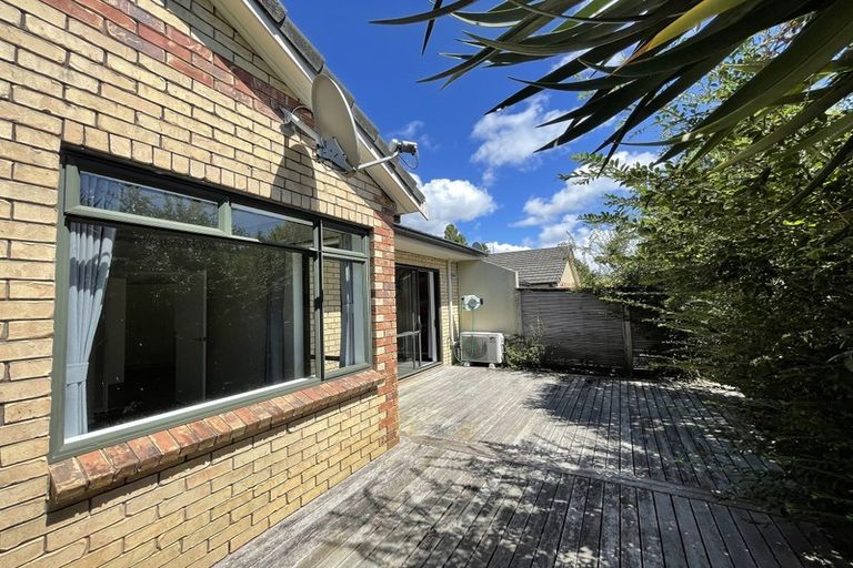 Photo of property in 913/9 Fields Parade, Oteha, Auckland, 0632