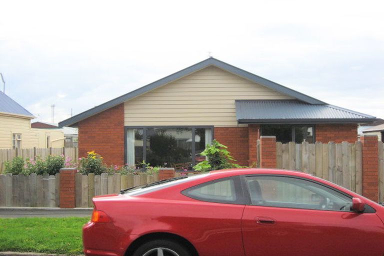 Photo of property in 14c Law Street, Caversham, Dunedin, 9012