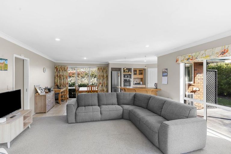 Photo of property in 36 Merrin Street, Avonhead, Christchurch, 8042