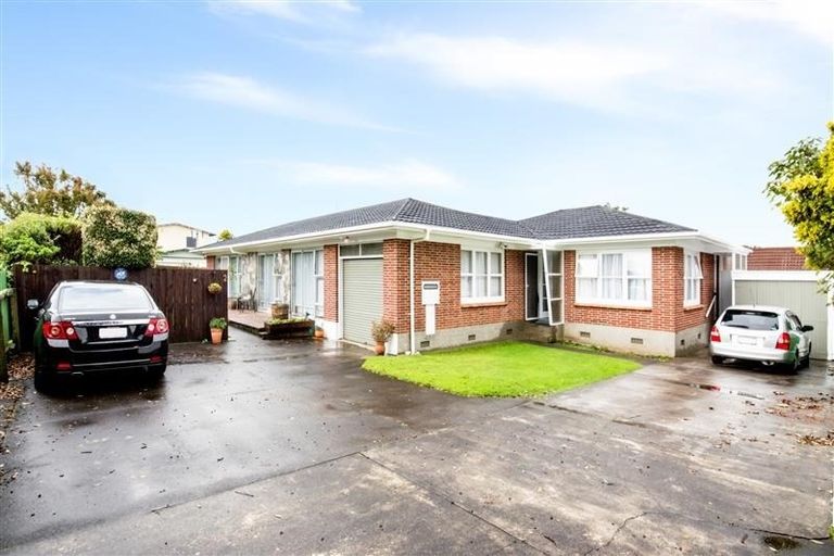 Photo of property in 1/42 Wallace Road, Papatoetoe, Auckland, 2025