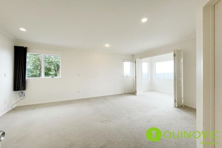 Photo of property in 28 Mulgan Way, Browns Bay, Auckland, 0630