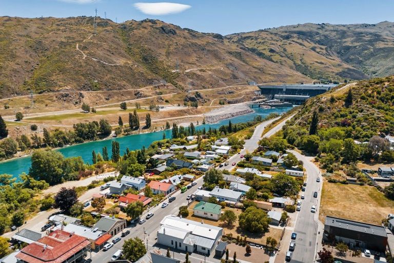 Photo of property in 22 Sunderland Street, Clyde, 9330