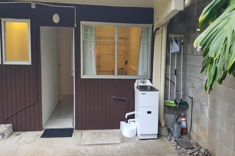 Photo of property in 1/23b Hillsborough Road, Hillsborough, Auckland, 1042