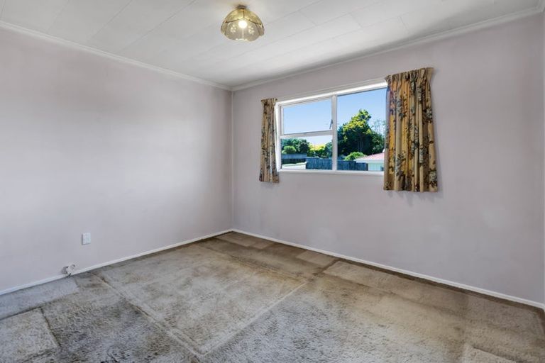 Photo of property in 2/22 Hua Street, Bell Block, New Plymouth, 4312