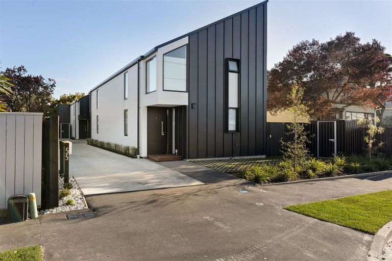 Photo of property in 2/55 Cleveland Street, Edgeware, Christchurch, 8013