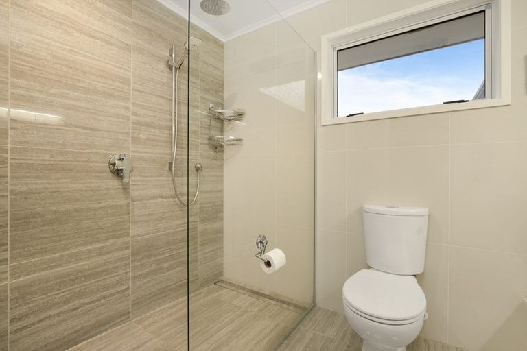 Photo of property in 10 Greta Place, Stanmore Bay, Whangaparaoa, 0932