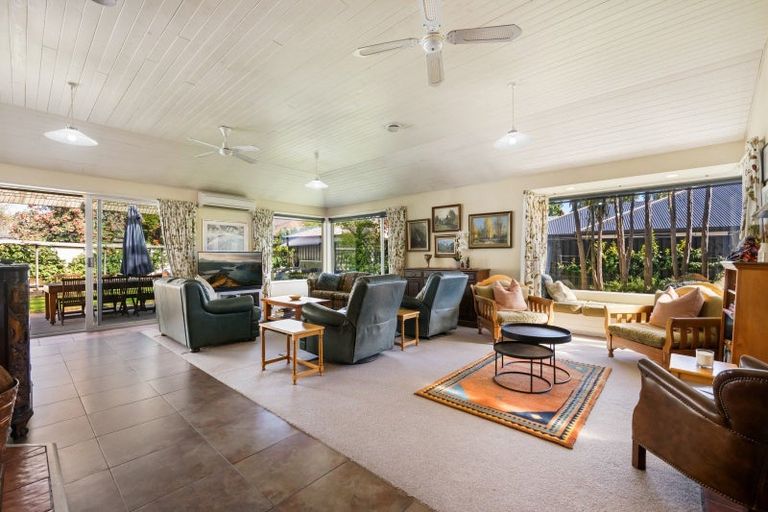 Photo of property in 16 Wilkin Road, Wanaka, 9305