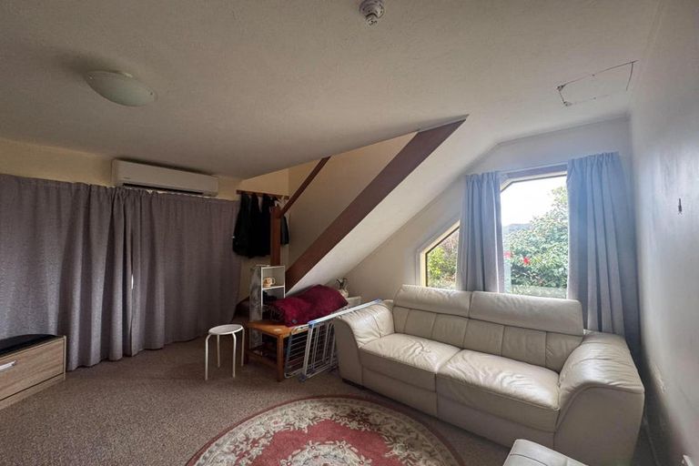 Photo of property in 7 Commons Way, Crofton Downs, Wellington, 6035