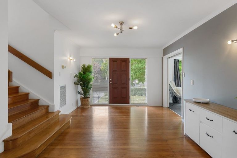 Photo of property in 279 Centaurus Road, Hillsborough, Christchurch, 8022