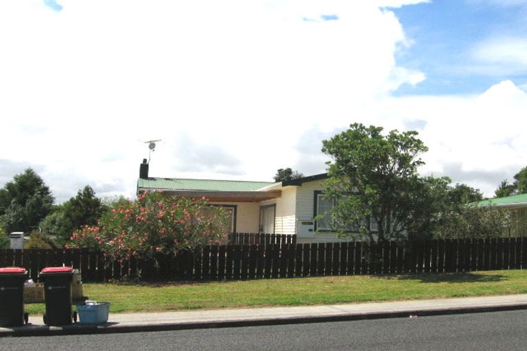 Photo of property in 66 Boundary Road, Blockhouse Bay, Auckland, 0600