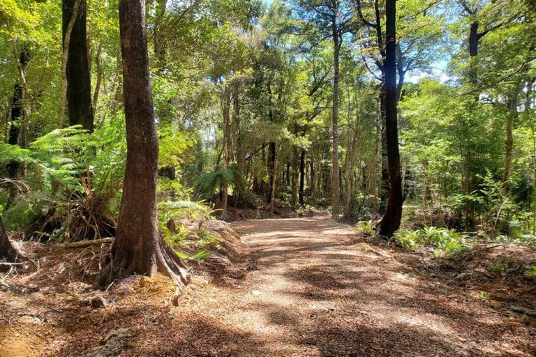 Photo of property in 744 Rameka Creek Road, East Takaka, Takaka, 7183