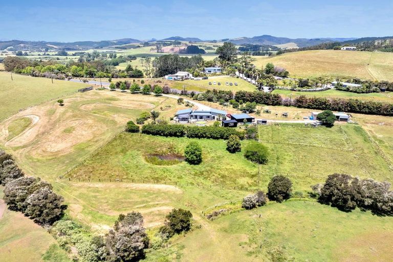 Photo of property in 2668 State Highway 10, Mangonui, 0494
