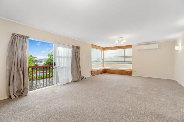 Photo of property in 33a Kirby Street, Glendene, Auckland, 0602