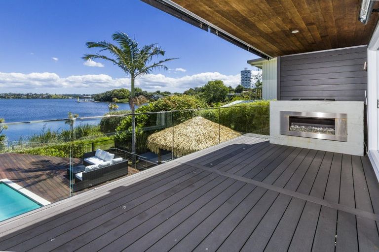 Photo of property in 6 Eric Price Avenue, Takapuna, Auckland, 0620