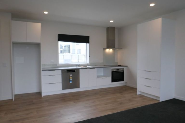 Photo of property in 11/30 Adventure Drive, Whitby, Porirua, 5024