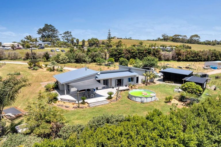 Photo of property in 2668 State Highway 10, Mangonui, 0494