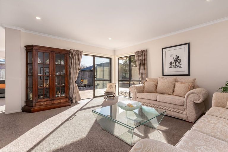 Photo of property in 6 Kinsella Crescent, Aidanfield, Christchurch, 8025