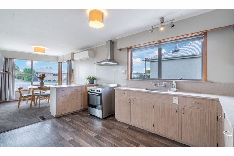 Photo of property in 66 Kitchener Street, Gore, 9710