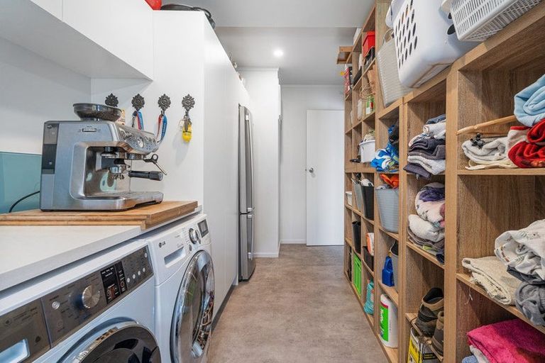 Photo of property in 3 Ocean Beach Road, Tairua, 3508