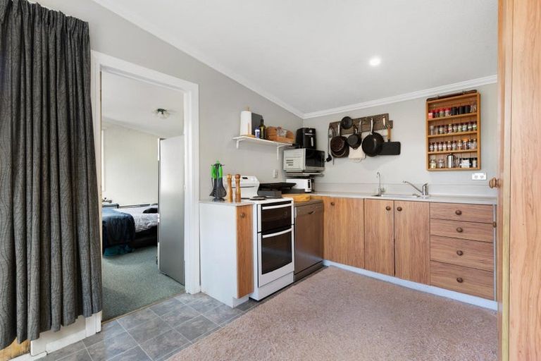 Photo of property in 21 Somerset Street, Kingston, Athol, 9793