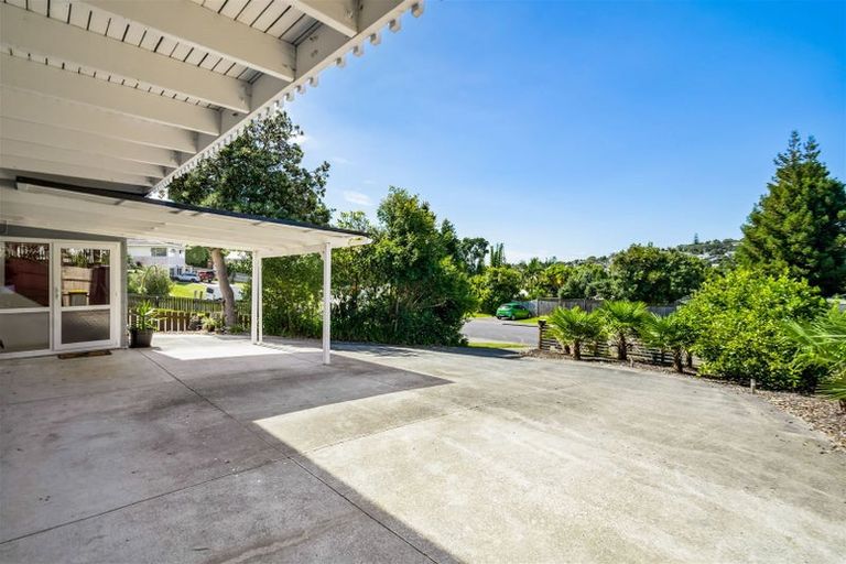 Photo of property in 62 Brian Crescent, Stanmore Bay, Whangaparaoa, 0932