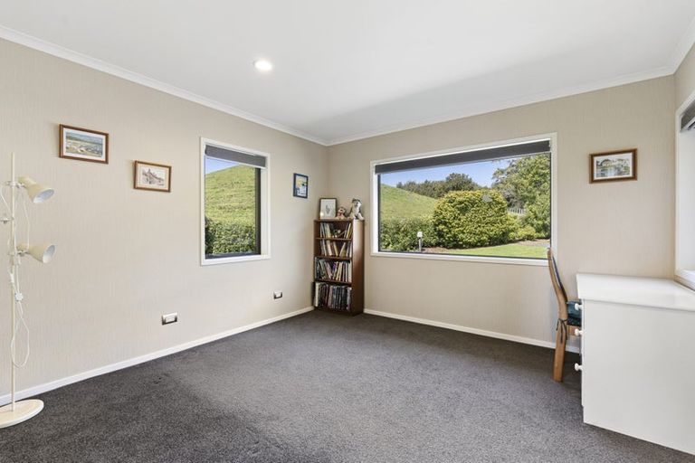 Photo of property in 869 Carrington Road, Hurworth, New Plymouth, 4371