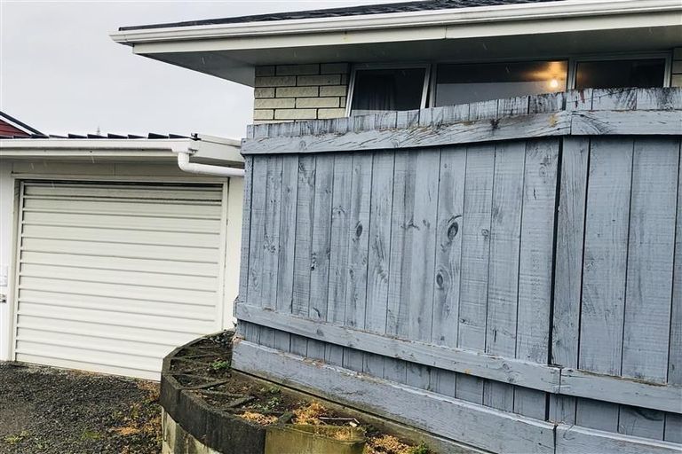 Photo of property in 3a Chums Road, Paraparaumu Beach, Paraparaumu, 5032