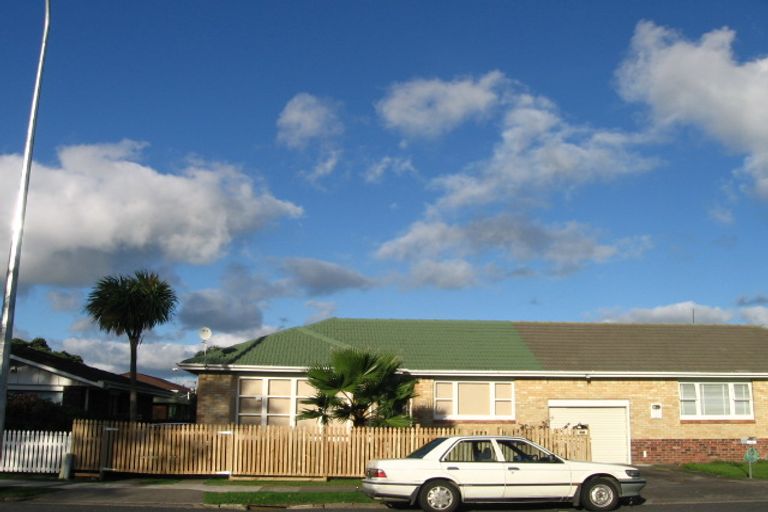 Photo of property in 101a Rangitoto Road, Papatoetoe, Auckland, 2025