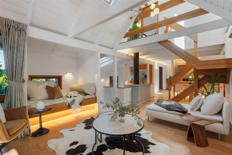 Photo of property in 34 Castor Bay Road, Castor Bay, Auckland, 0620