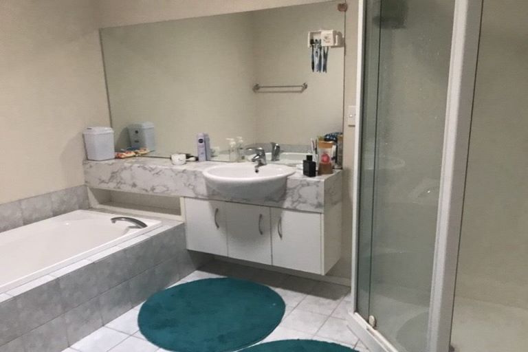 Photo of property in 18 Ksenia Drive, Flat Bush, Auckland, 2019