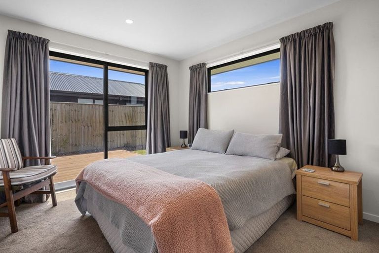 Photo of property in 53 Whitburn Avenue, Halswell, Christchurch, 8025