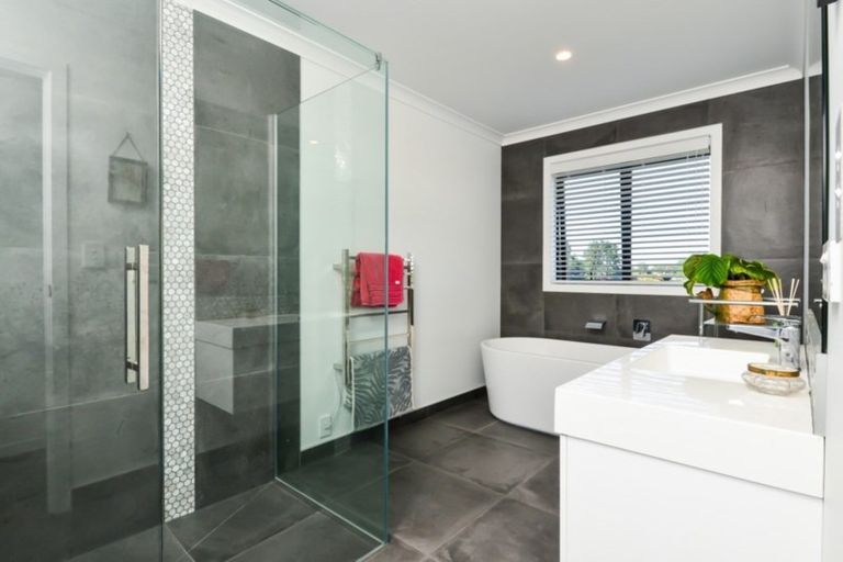 Photo of property in 58 Kingdon Street, Leamington, Cambridge, 3432