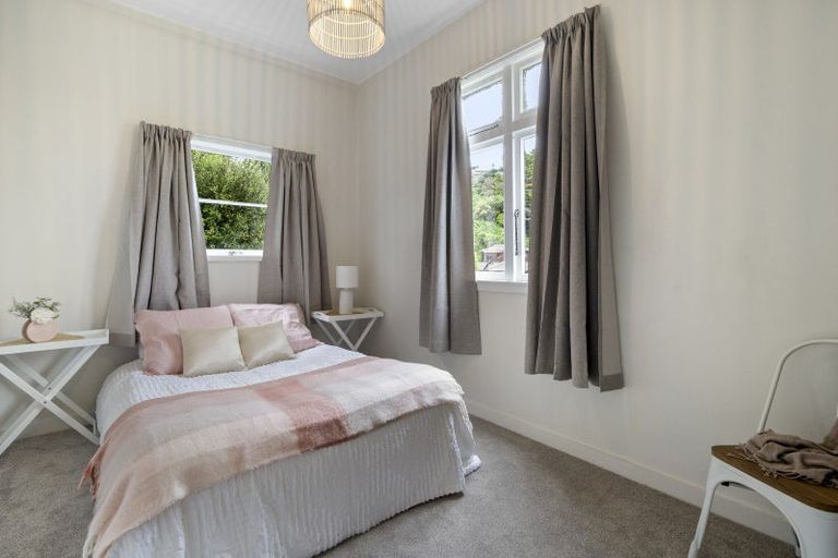 Photo of property in 9 Plunket Street, Kelburn, Wellington, 6012