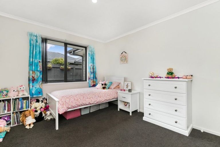 Photo of property in 6 Vivien Place, Patumahoe, Pukekohe, 2679