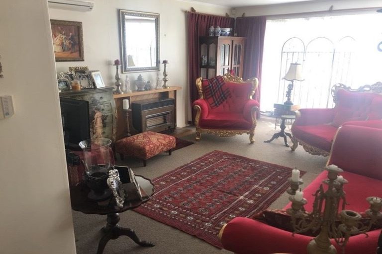 Photo of property in 13 Matthews Road, Wainuiomata, Lower Hutt, 5014