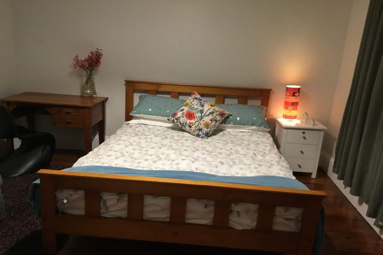 Photo of property in 186 Hutt Road, Petone, Lower Hutt, 5012