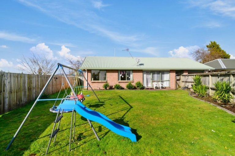 Photo of property in 9a Puweto Street, Selwyn Heights, Rotorua, 3015