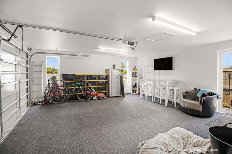 Photo of property in 7 Magnolia Lane, Kelvin Grove, Palmerston North, 4414