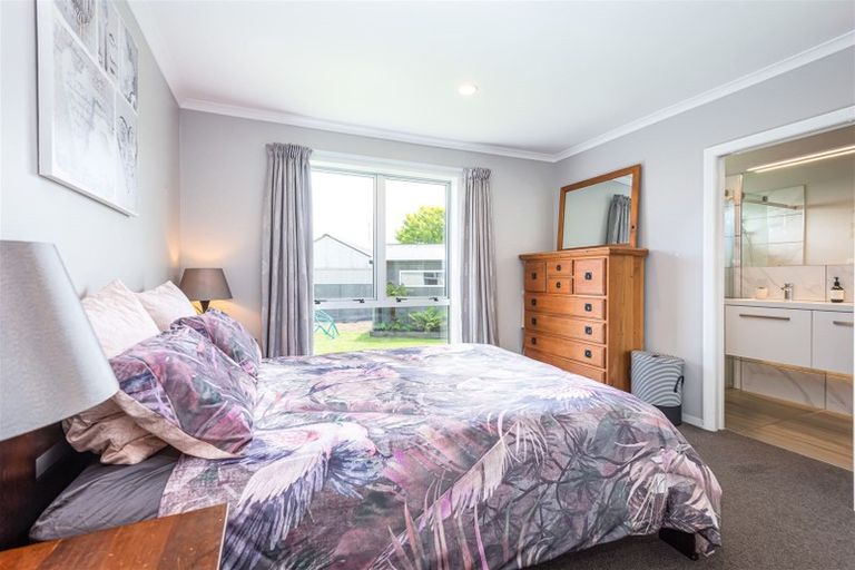 Photo of property in 50 Stanbury Avenue, Somerfield, Christchurch, 8024