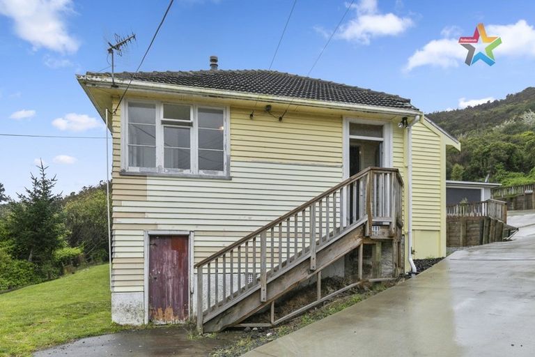 Photo of property in 188b Waddington Drive, Naenae, Lower Hutt, 5011