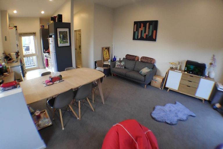 Photo of property in 1/206 Manuka Road, Bayview, Auckland, 0629