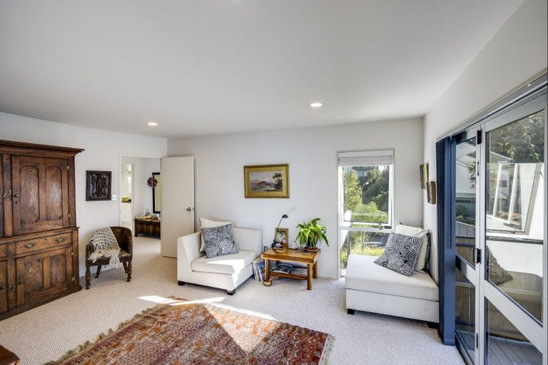 Photo of property in 130a Priestley Terrace, Bluff Hill, Napier, 4110