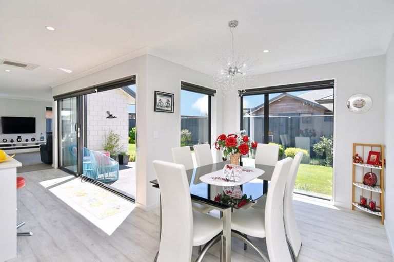 Photo of property in 7 Flynn Lane, Halswell, Christchurch, 8025