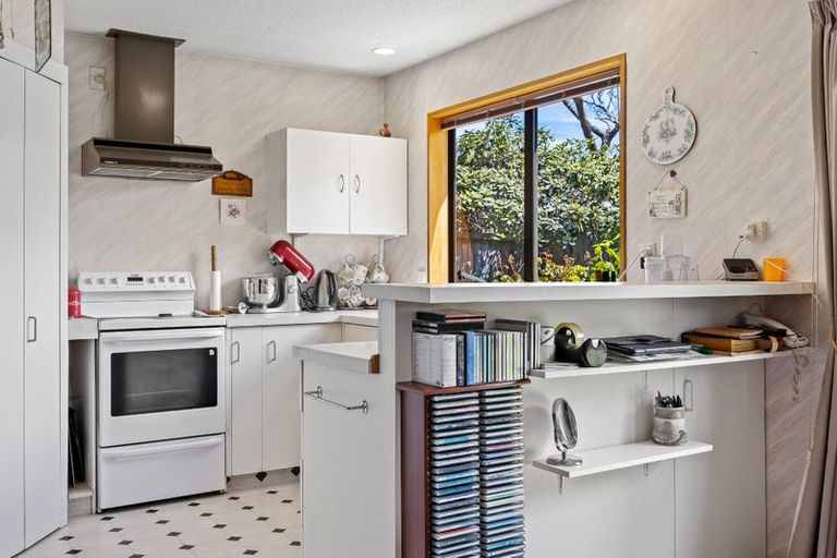 Photo of property in 2/14 Algie Place, Avonhead, Christchurch, 8042