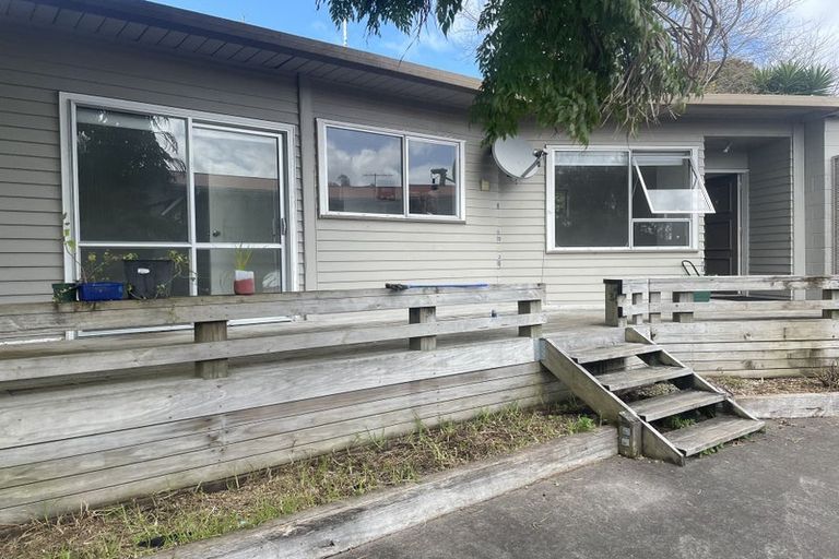 Photo of property in 301 Albany Highway, Rosedale, Auckland, 0632