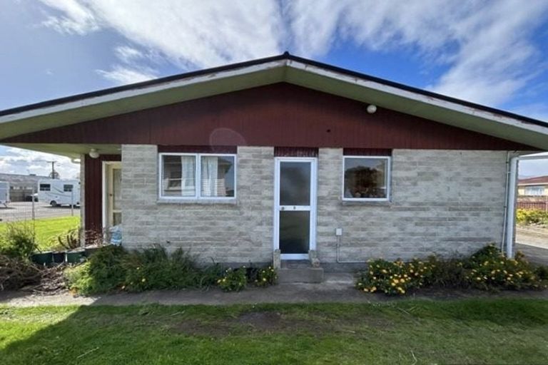 Photo of property in 2/44 Cambridge Street, Levin, 5510