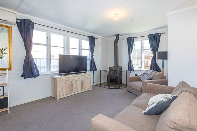 Photo of property in 1111b Outram Road, Akina, Hastings, 4122